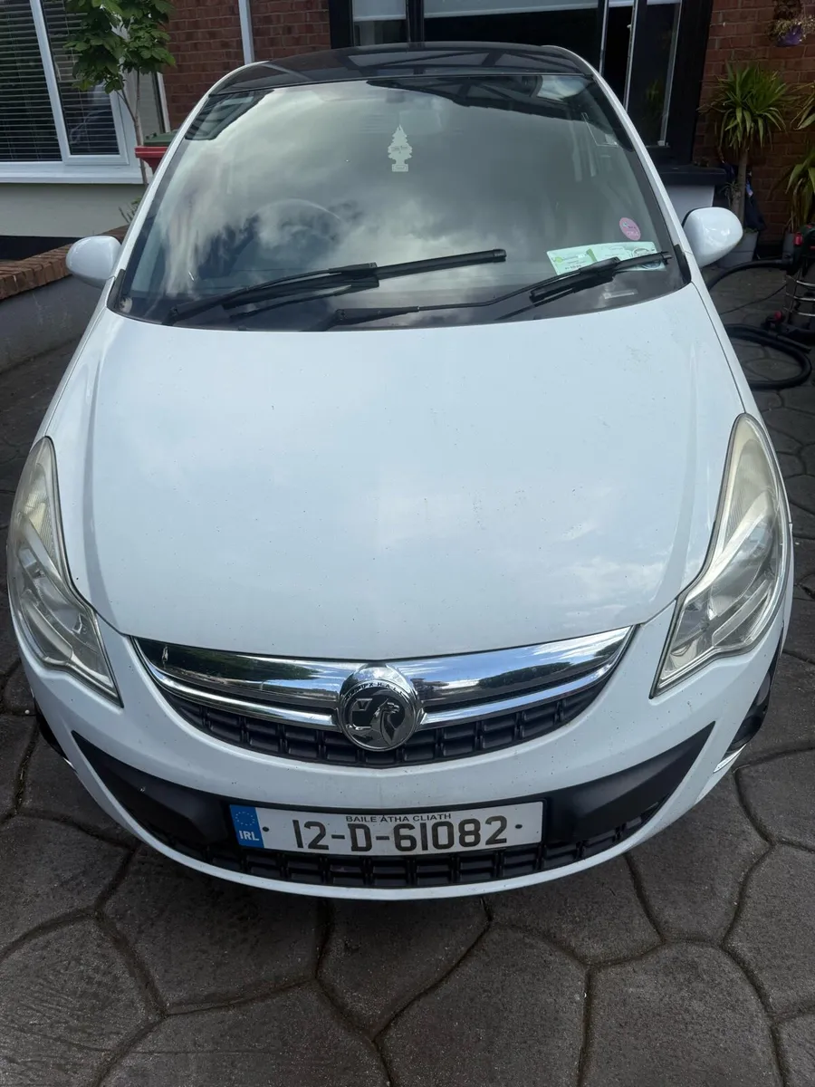 Vauxhall Corsa 1.2 Limited Edition - Image 2