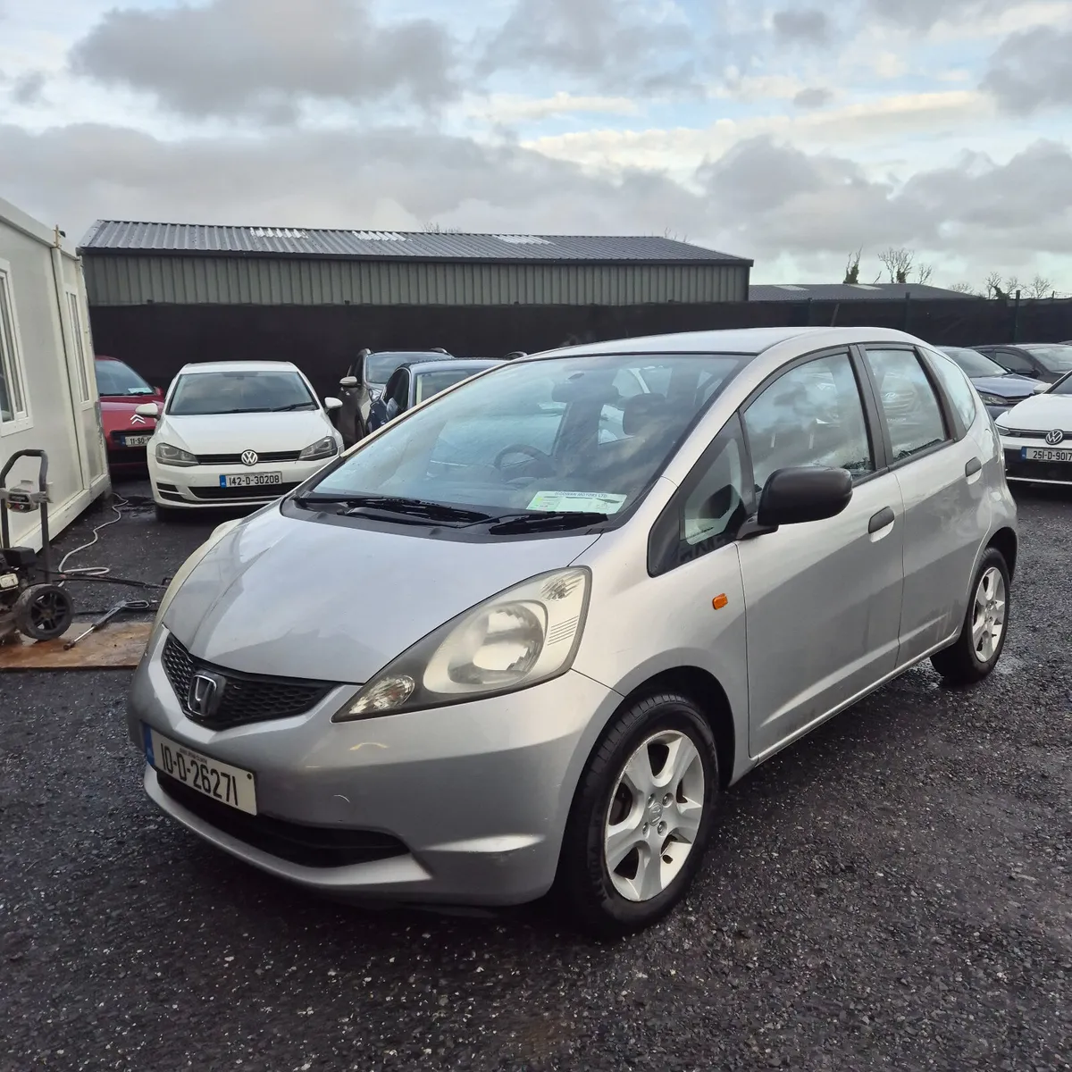 2010 Honda Jazz 1.2 petrol ncted and taxed for 9 m - Image 1