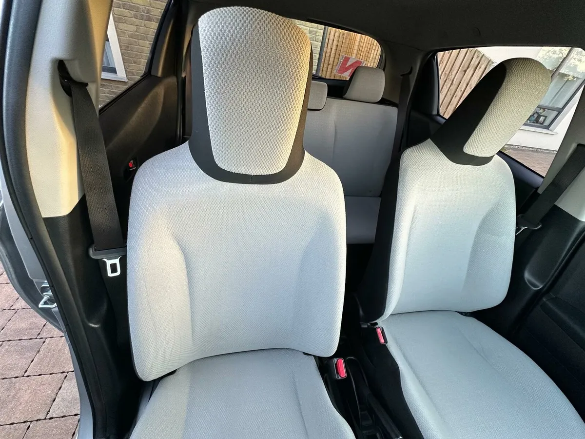 Toyota Vitz 2013 – NCT & Tax – Lady Owner - Image 3