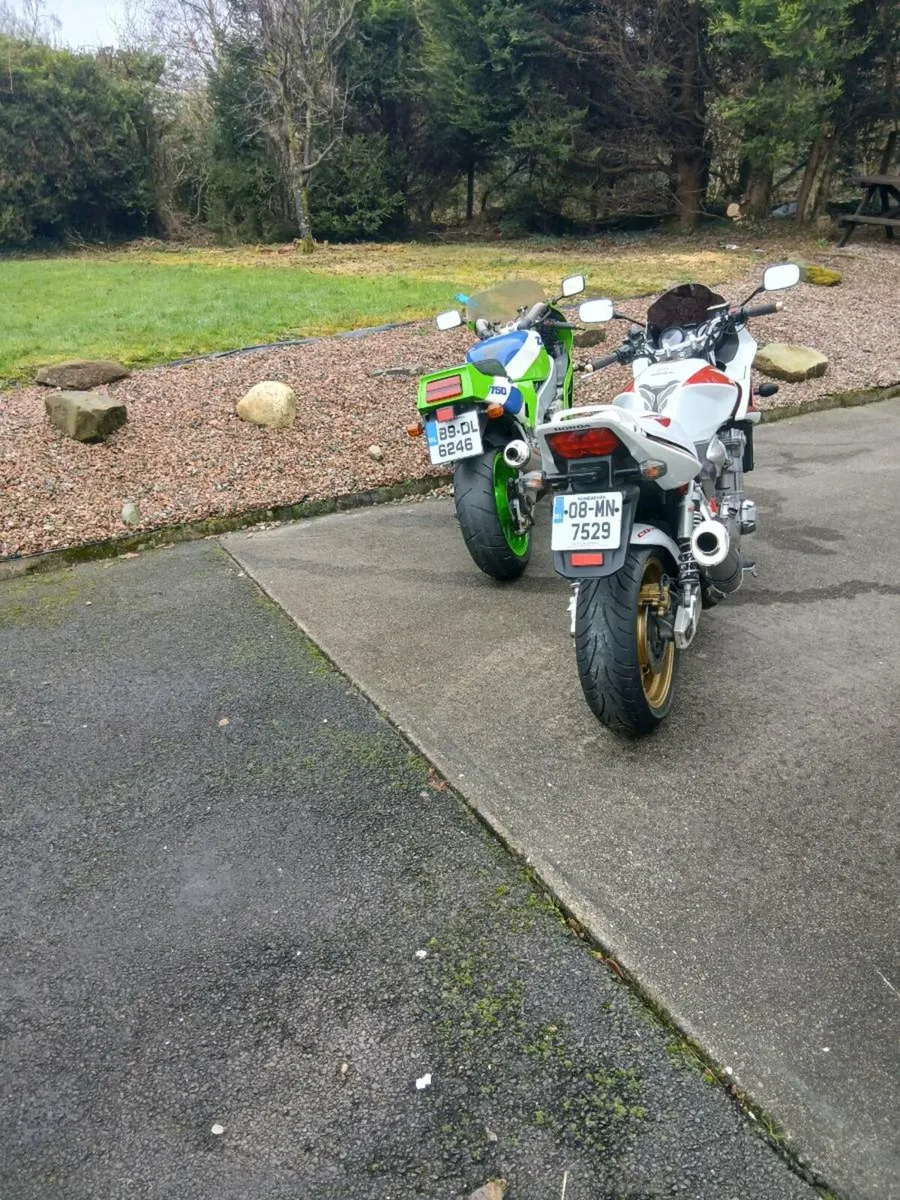 Motorcycle - Image 2