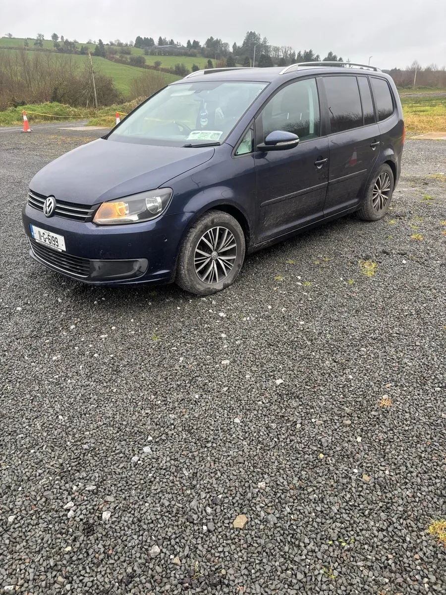 VW TOURAN - Image 1