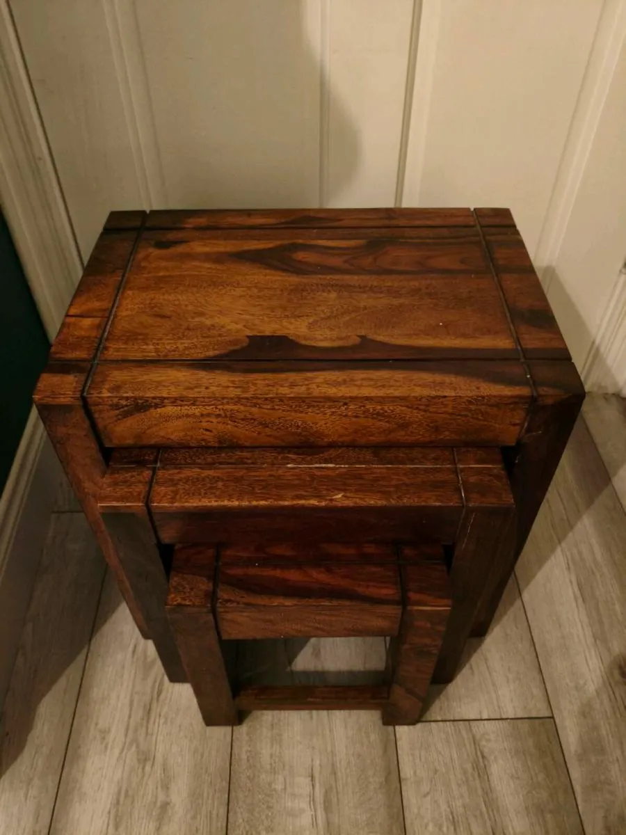 Nest of  tables solid wood - Image 2