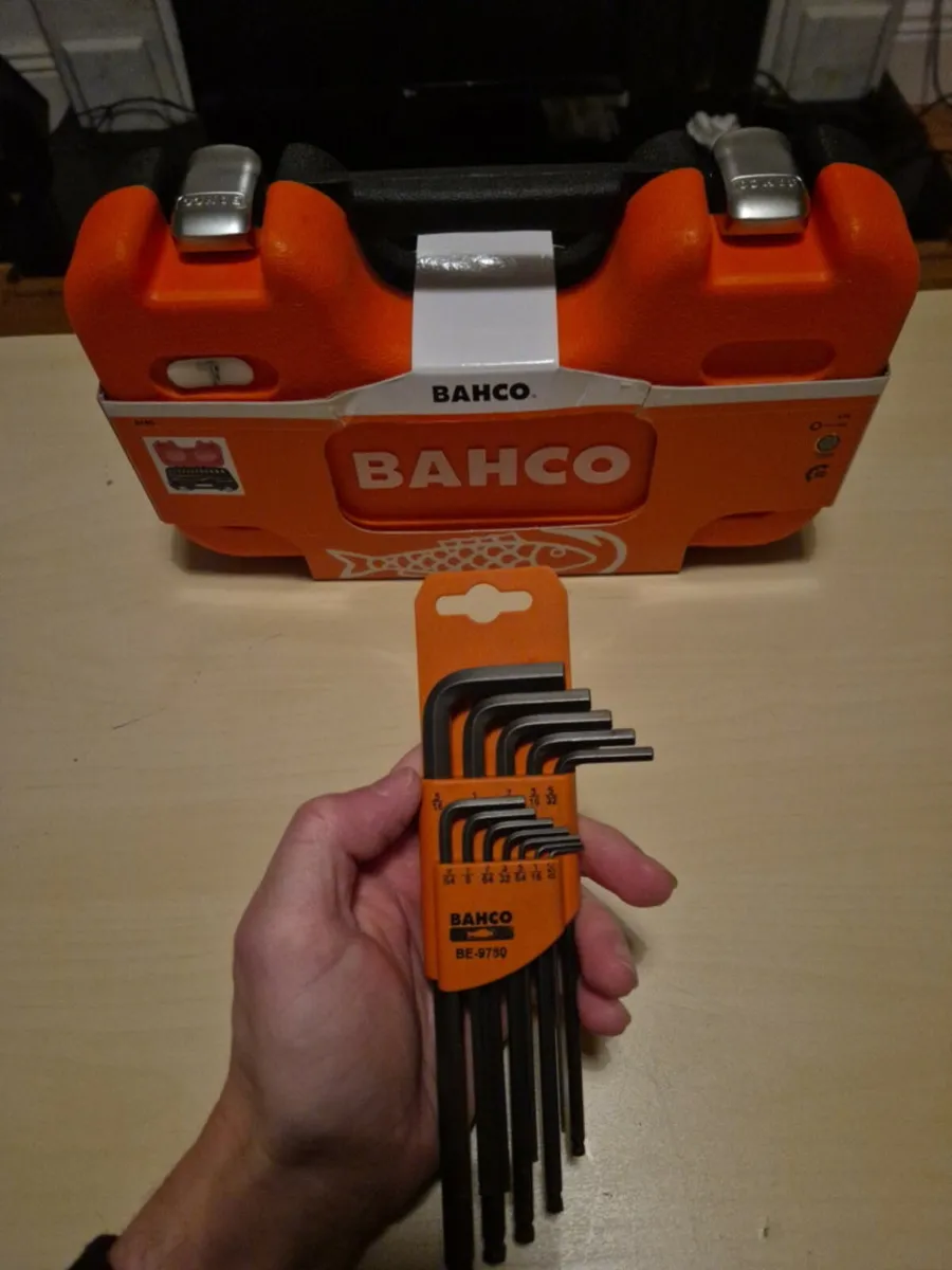 Bahco ratchet-socket set + gift: Bahco Allen keys - Image 1