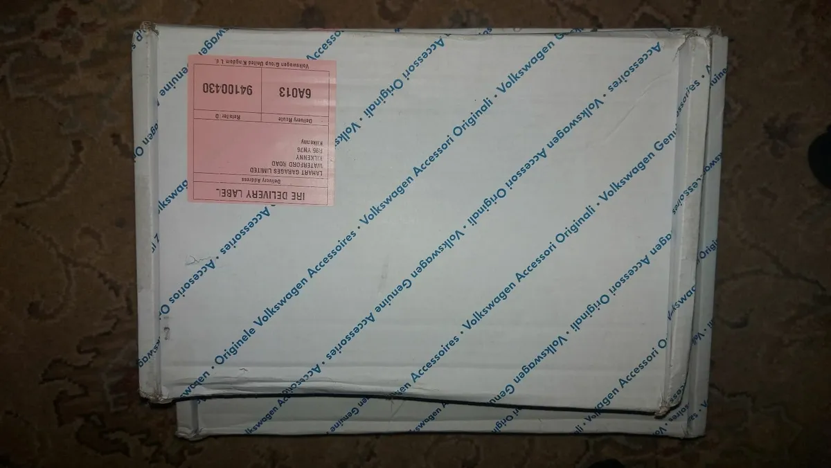 VW Arteon Mudflaps genuine - Image 3