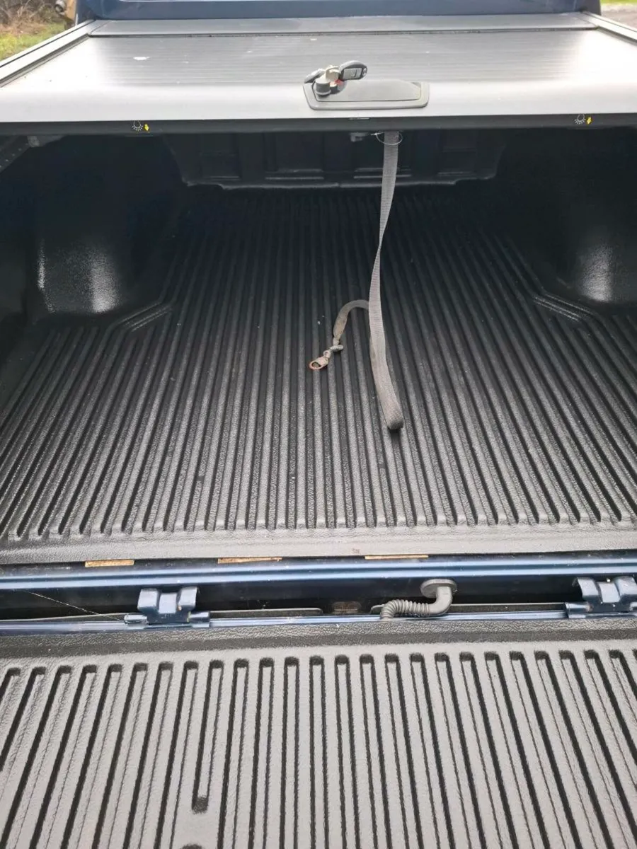 Navara Roller Cover - Image 3