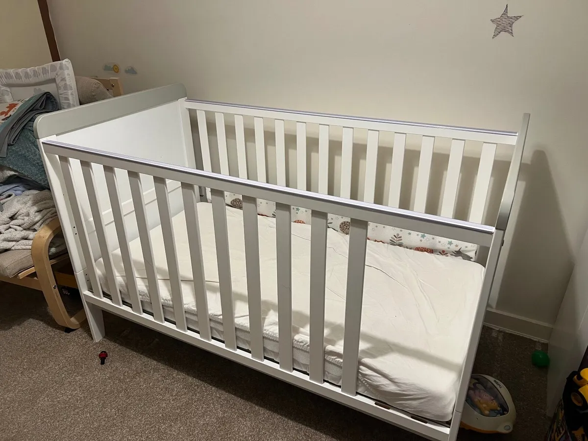 Baby Elegance Cot Bed with Changing Unit - Image 1