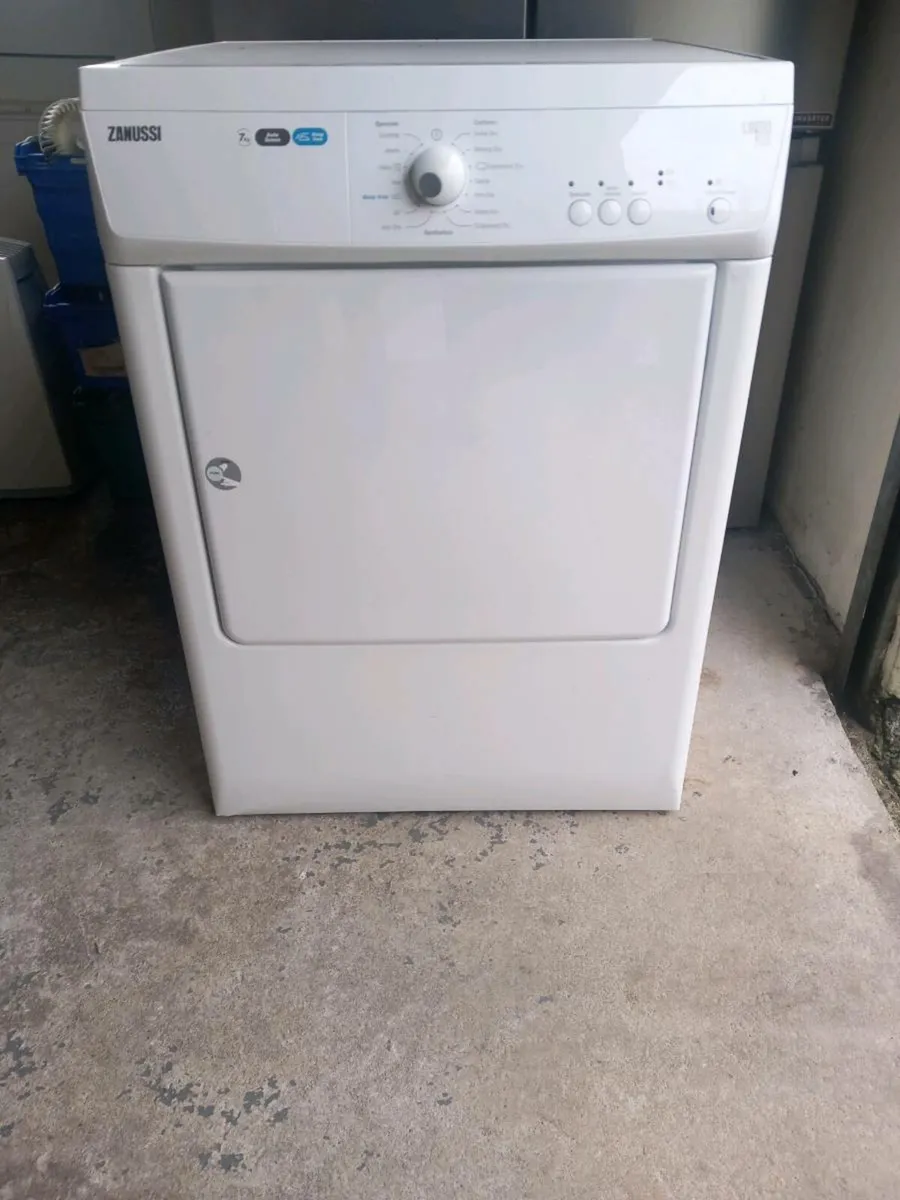 Zanussi vent dryer - Image 1