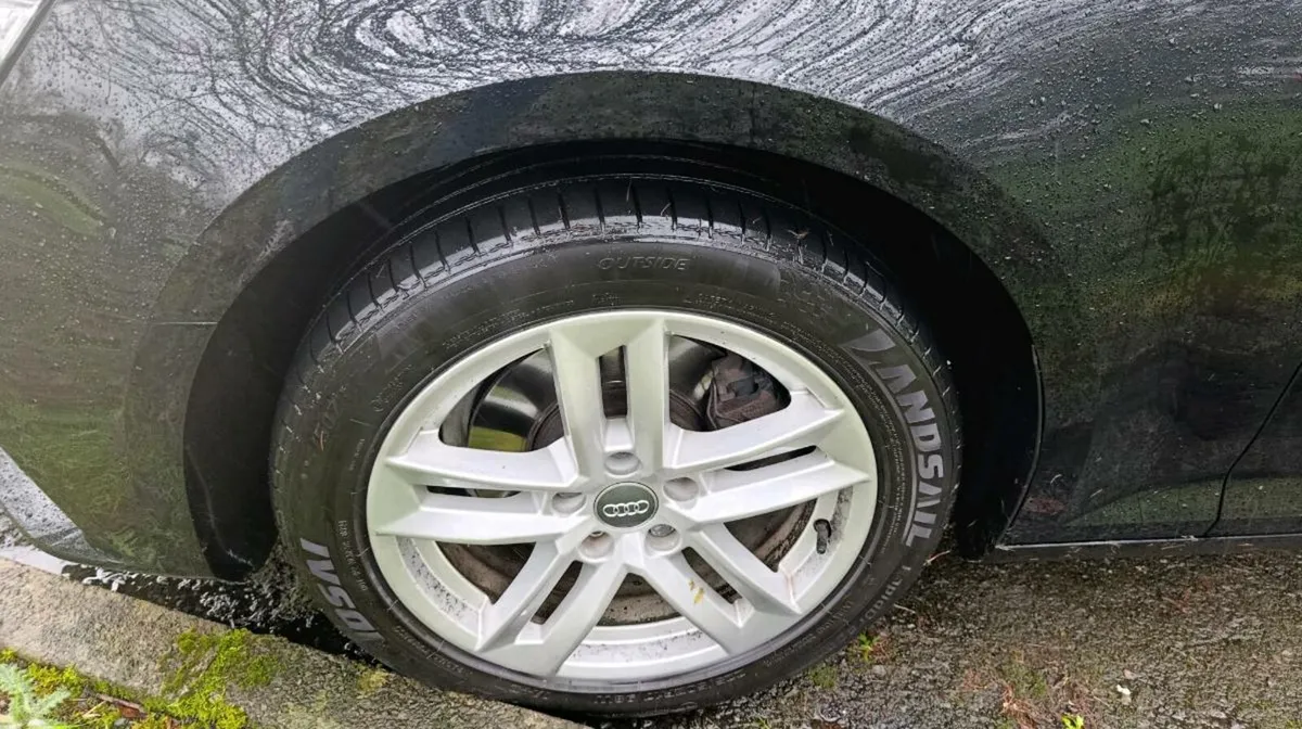 2018 Audi A4 Diesel - Image 3