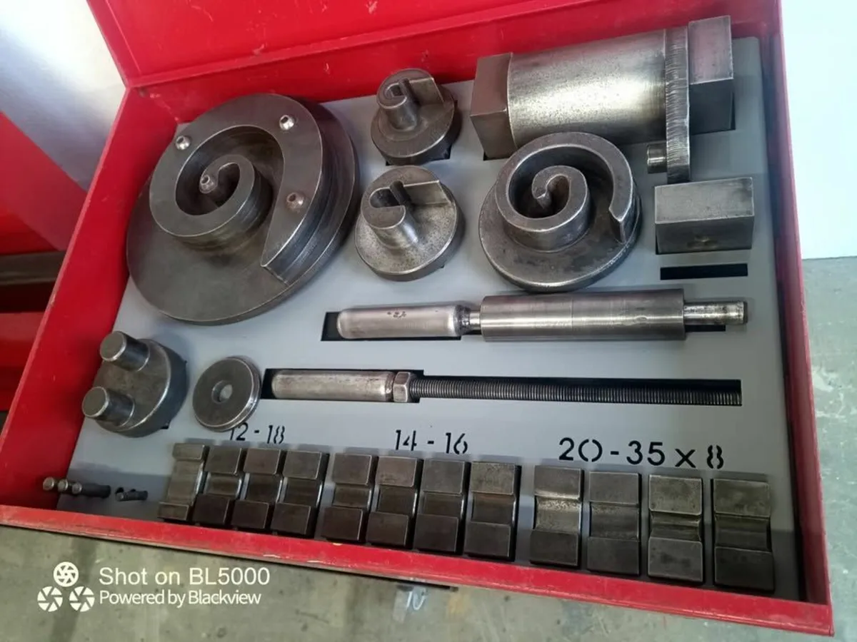 NARGESA MT150A GATE SCROLL TWIST BENDING MACHINE - Image 4