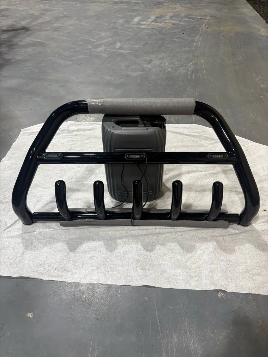 Black Bull Bar - Image 2