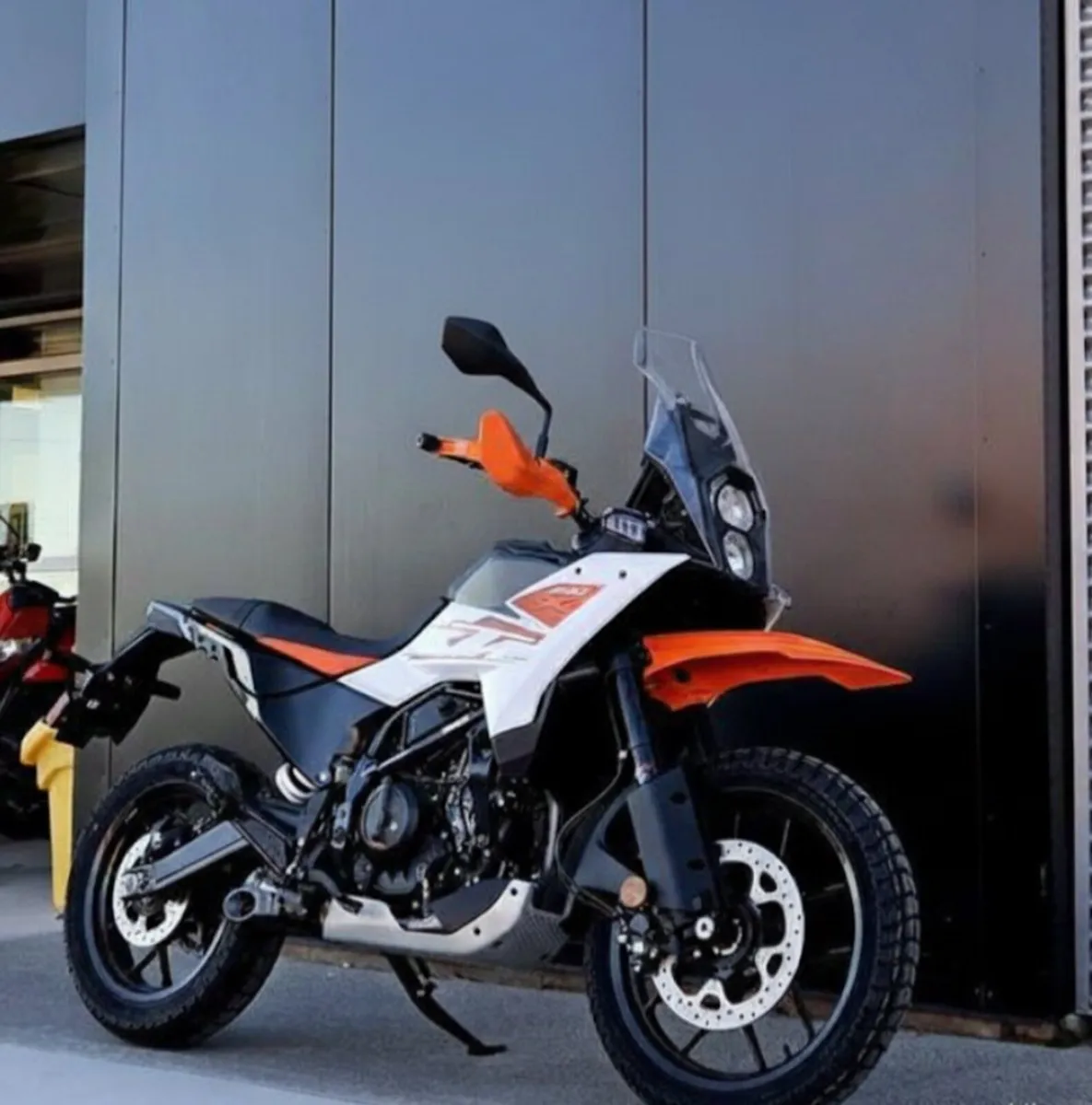 KTM  Adventure 390 - 2025 - Image 1