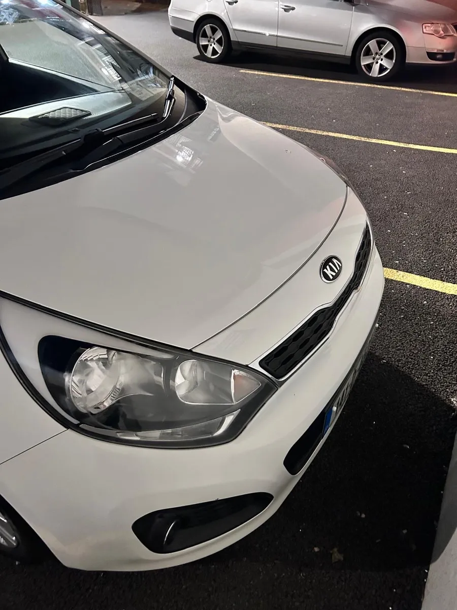 Kia Rio 2014 - Image 1