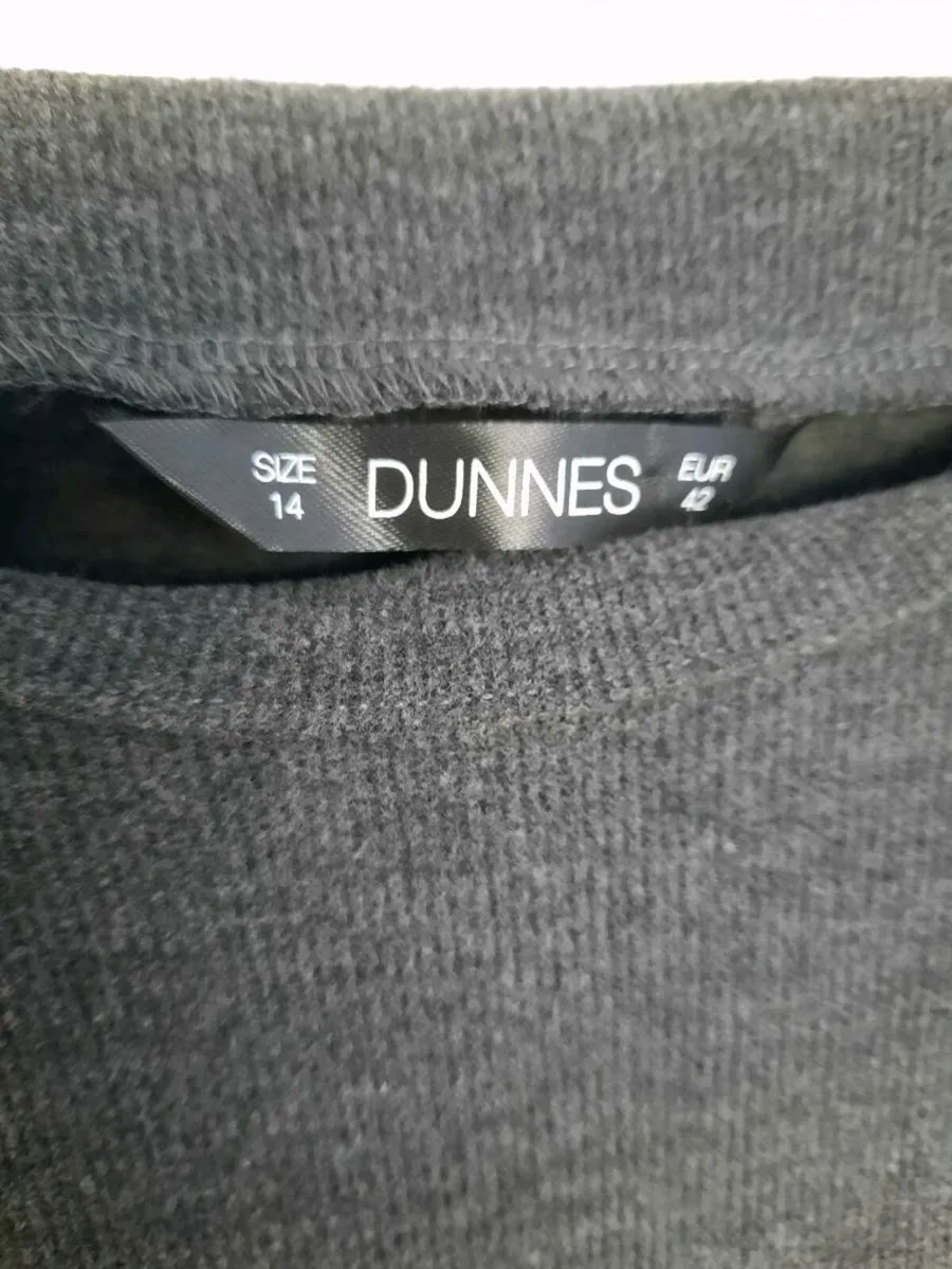 Dunnes stores grey  Dress - Image 2