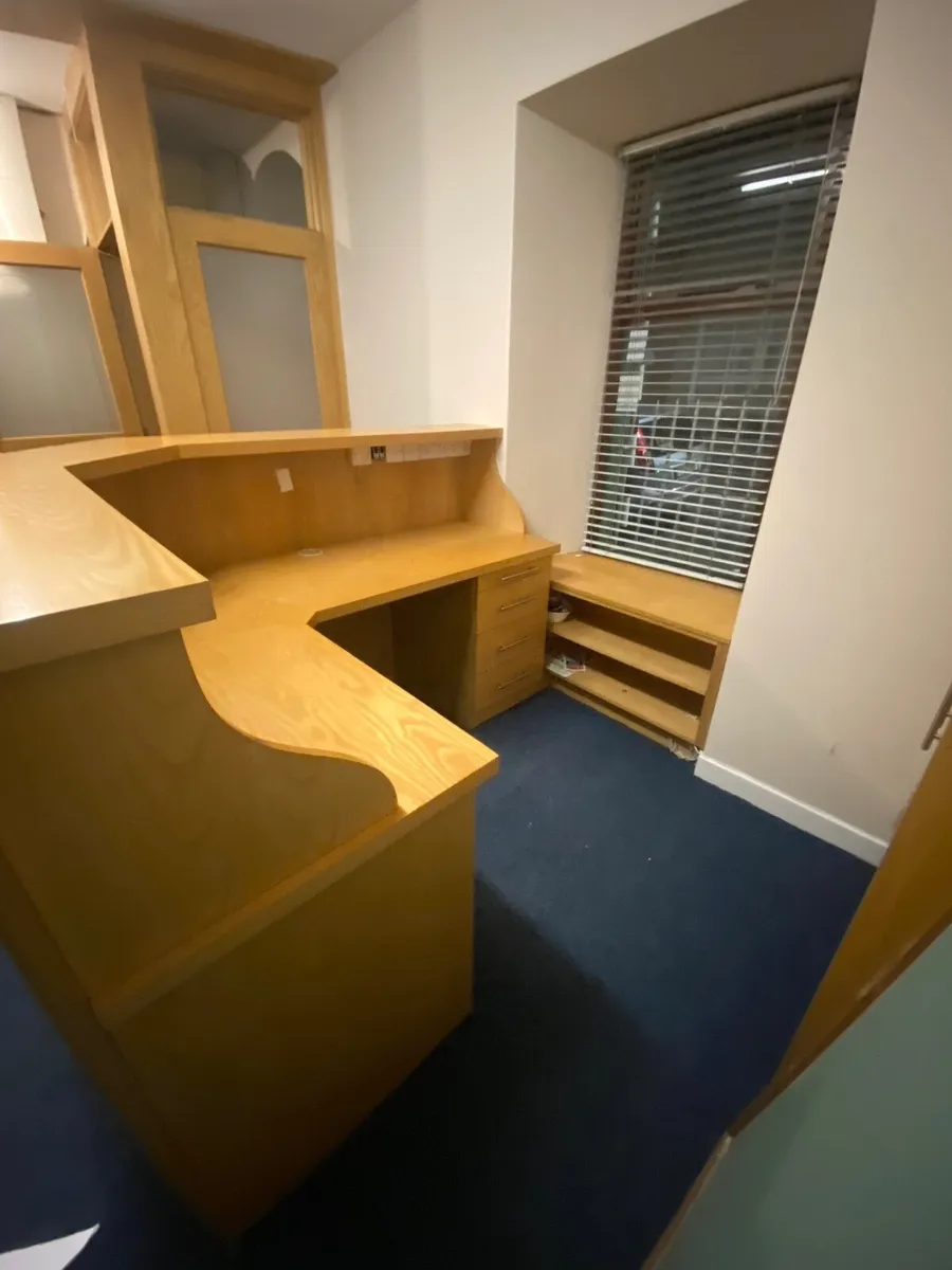 Office Reception Desk - Image 2