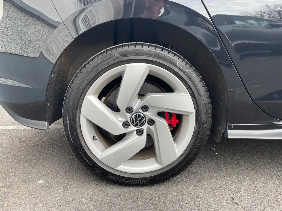 GTE - AUTO - HYBRID -HIGH SPEC - FSH - Image 2