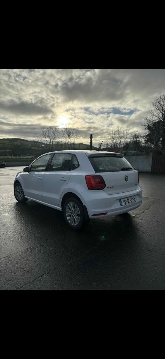Volkswagen Polo 2015 - Image 3
