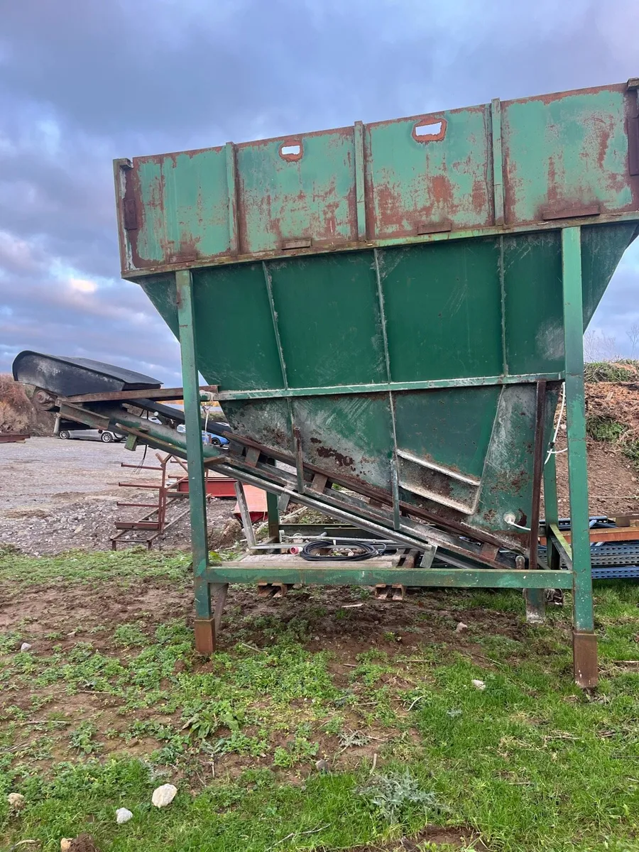 Loading hopper conveyor - Image 4