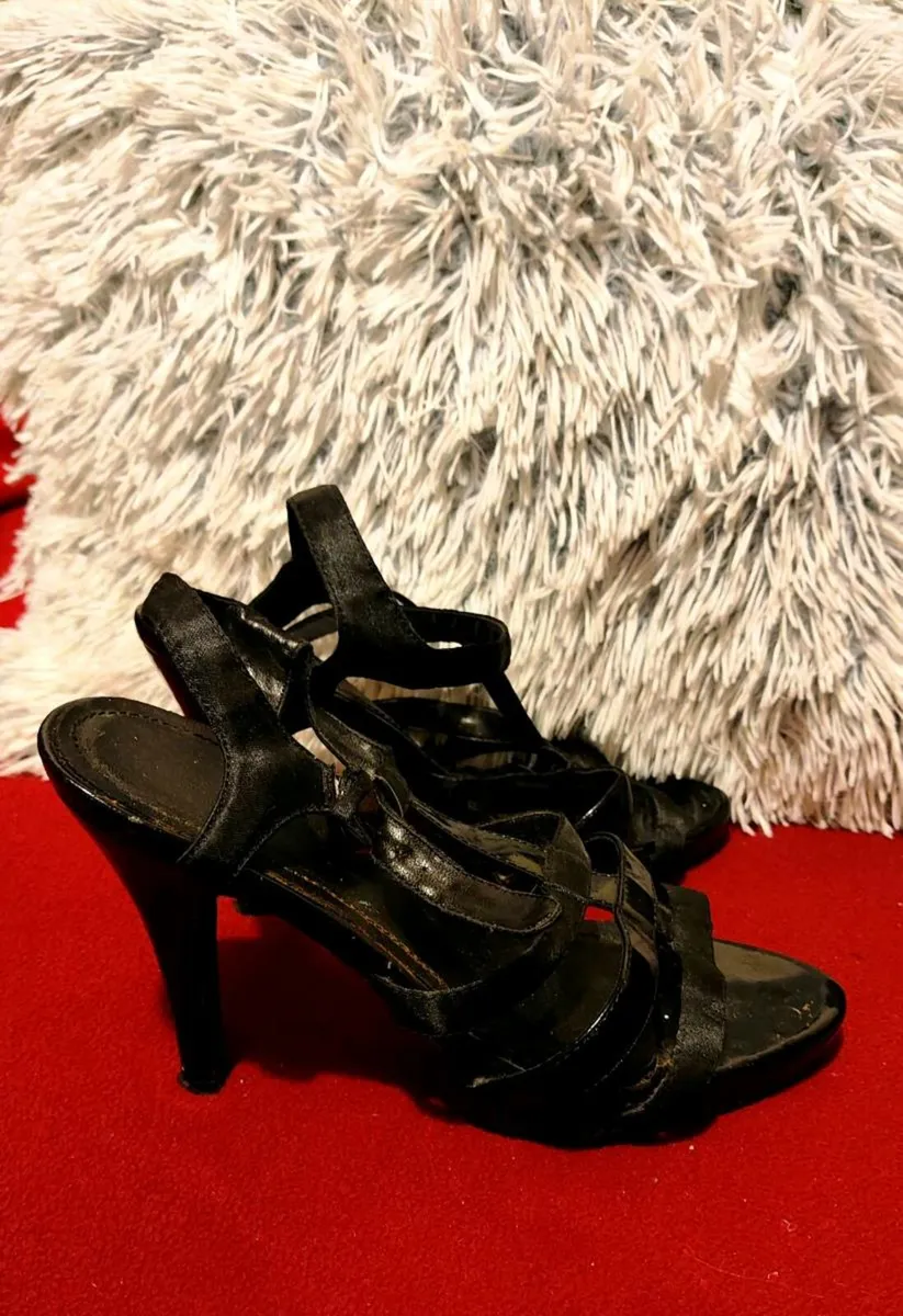 Elegant Black Strappy Heels – Size UK 5 / EUR 38 - Image 4