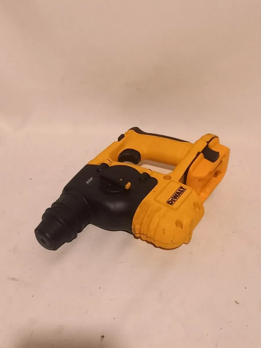 DeWalt Cordless Hammer Drill - Image 4