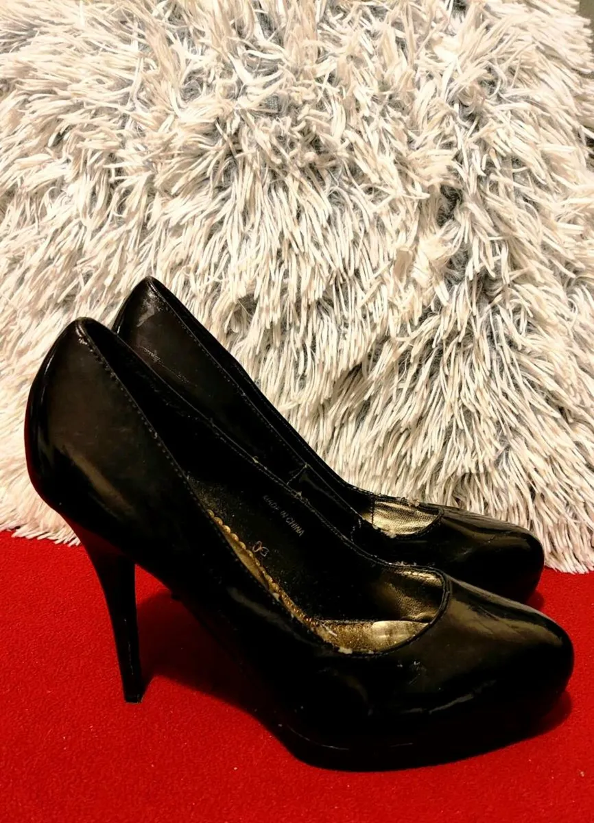 SAINT'S Fashion Black Patent Heels – Size UK 7 / E - Image 3