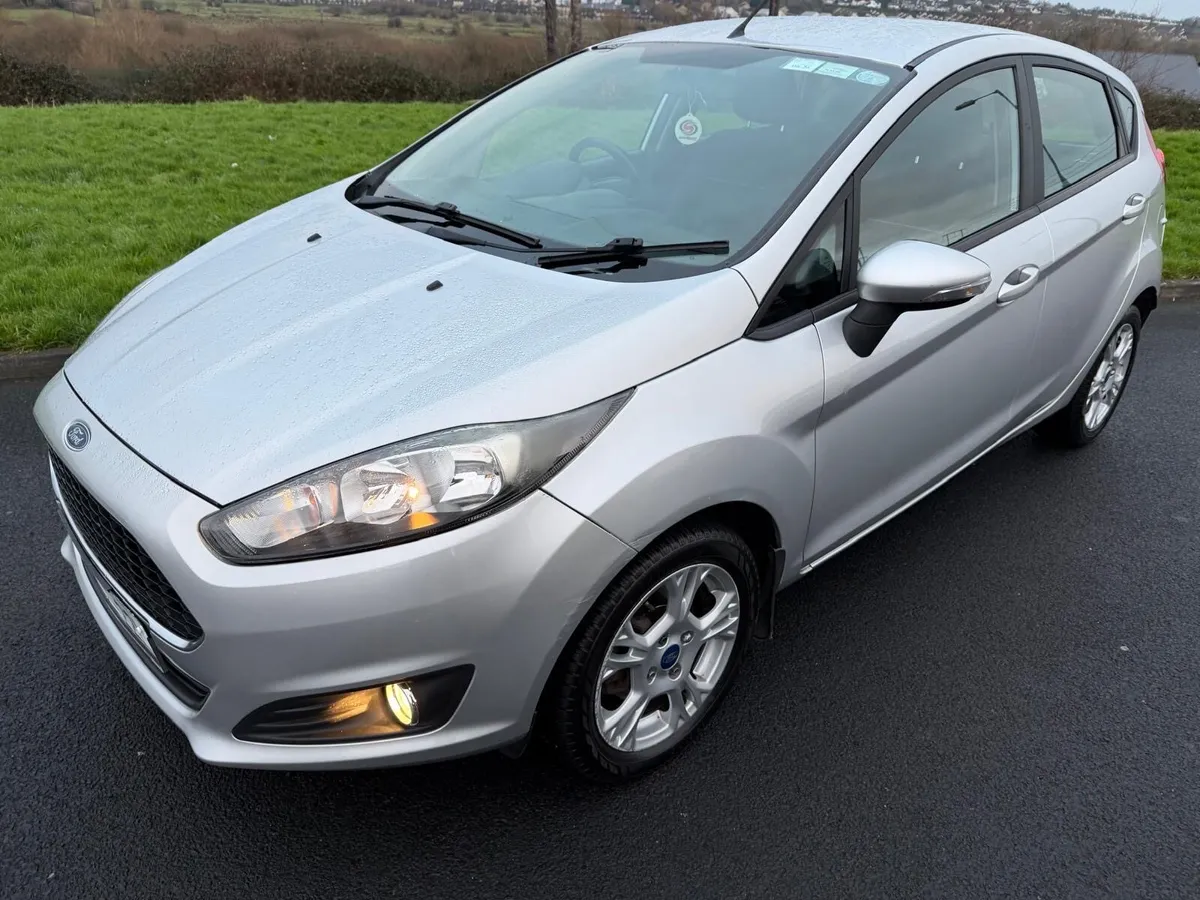 2016 Ford Fiesta 1.2 Petrol Zetec Model - Image 1
