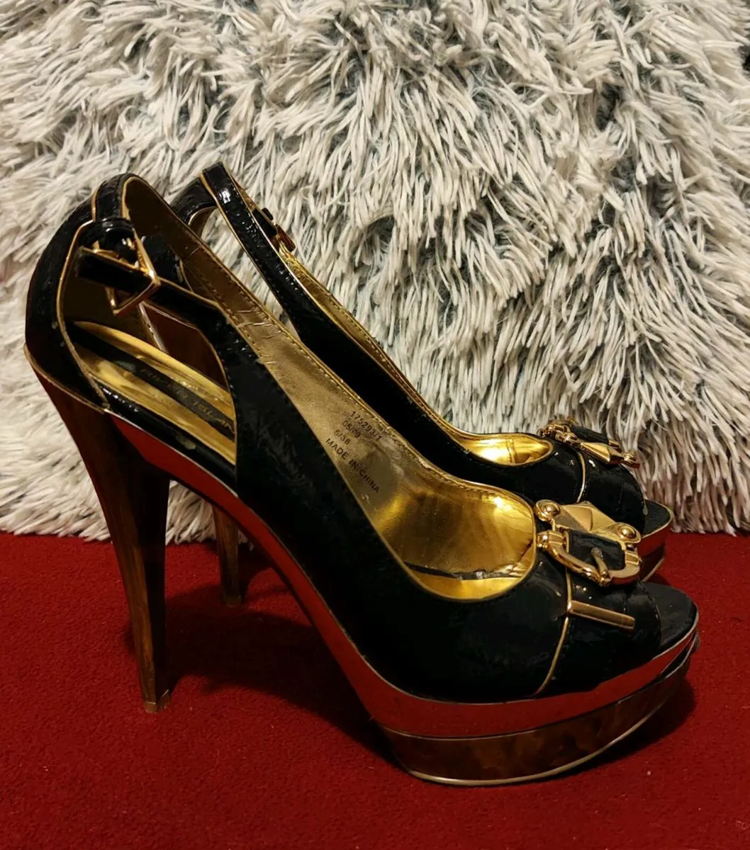River Island Black & Gold Platform Heels – Size EU - Image 1