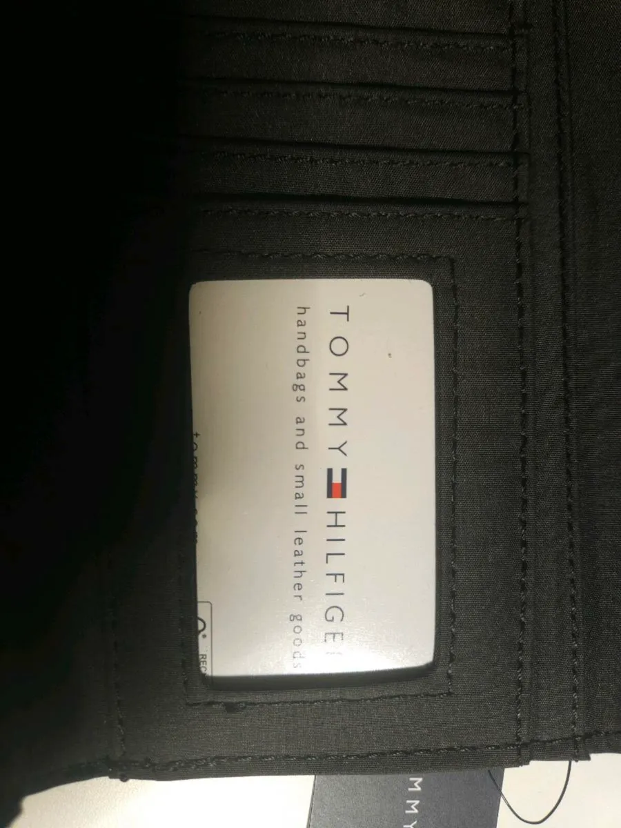 Tommy Hilfiger Monogram Stripe Flap Wallet - Image 4