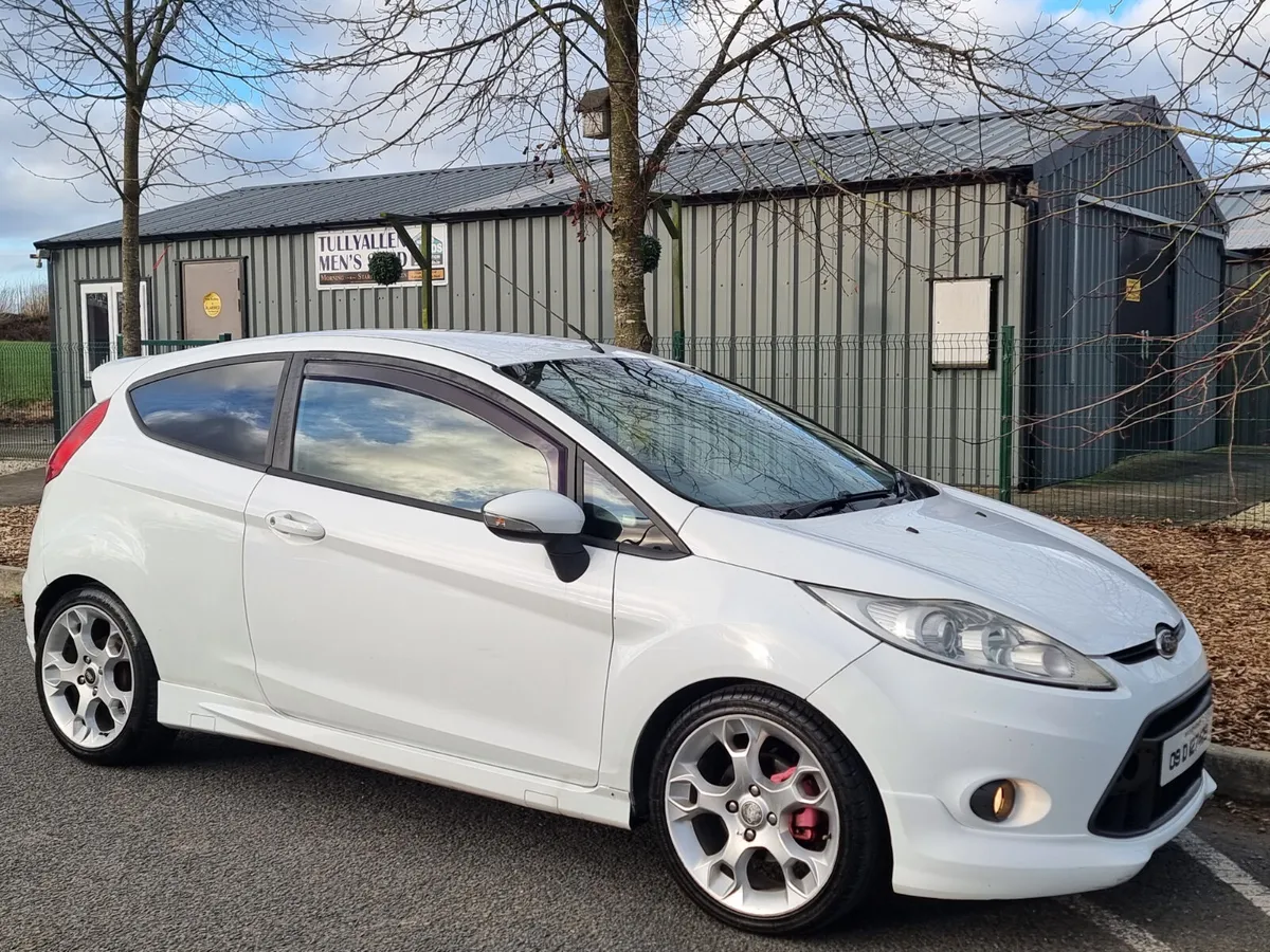 Ford Fiesta 2009 diesel ⛽️ €2900 - Image 1