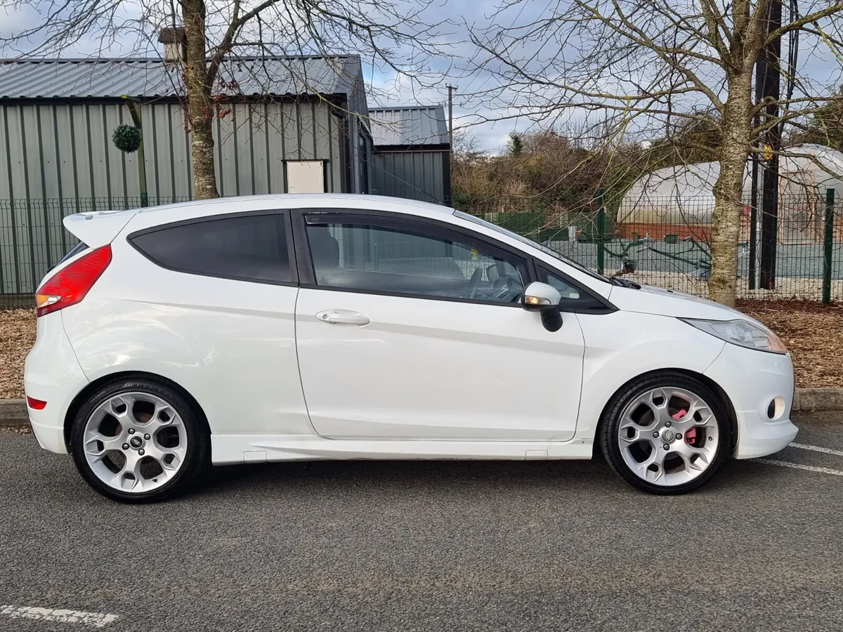 Ford Fiesta 2009 diesel ⛽️ €2900 - Image 4