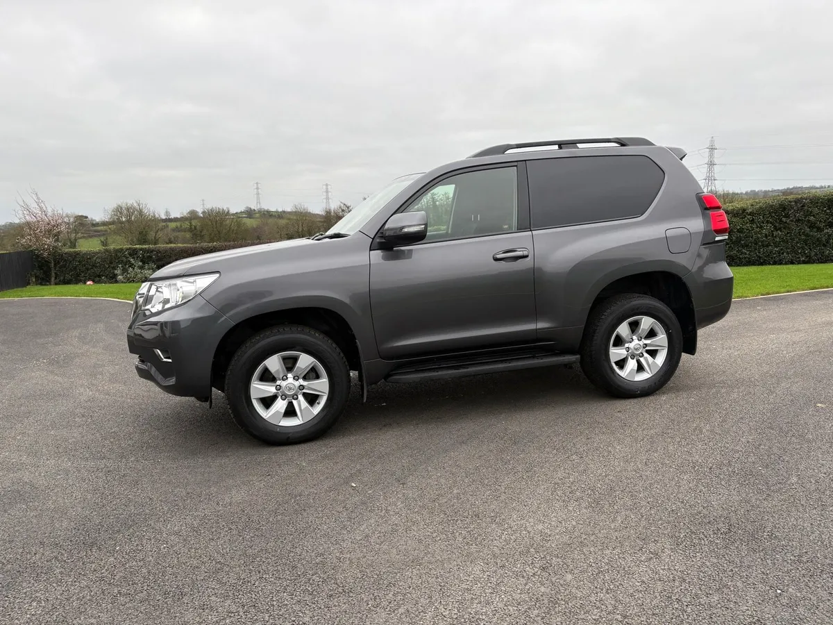 2022 TOYOTA LANDCRUISER COMMERCIAL - Image 1