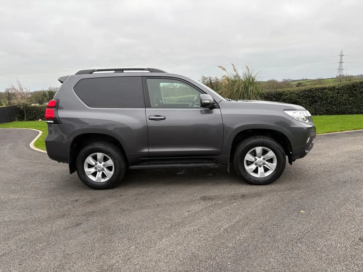 2022 TOYOTA LANDCRUISER COMMERCIAL - Image 3