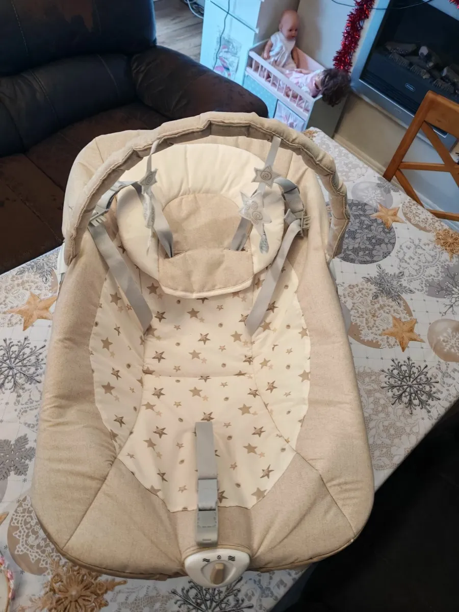 Baby Swing - Image 1