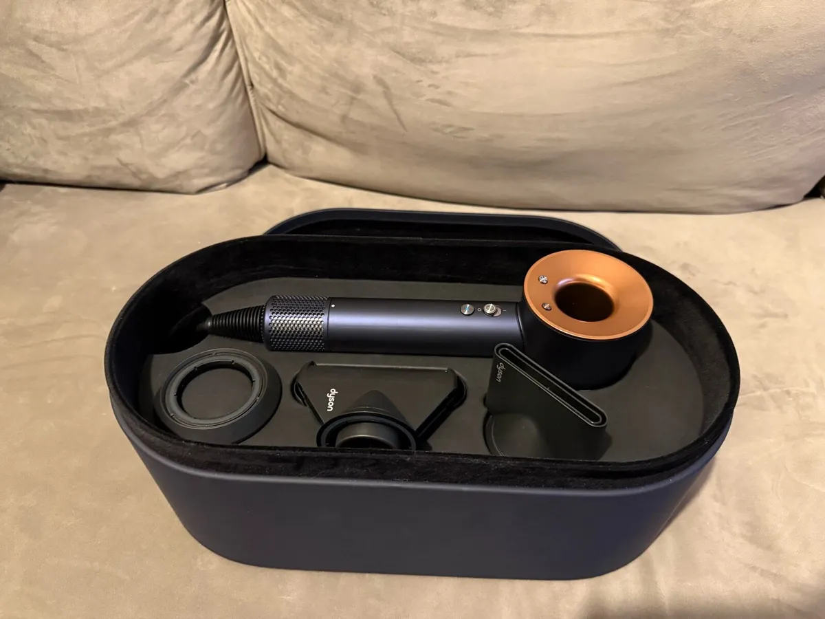 Dyson SuperSonic hairdryer kit - Image 2