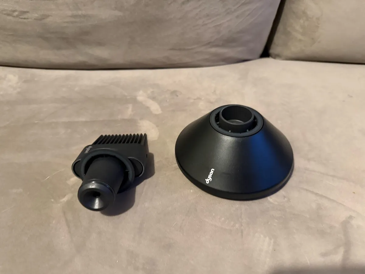 Dyson SuperSonic hairdryer kit - Image 3