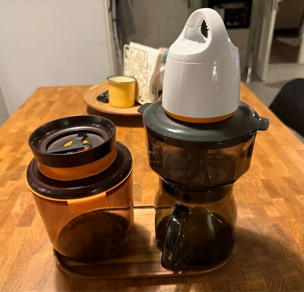 VacBrew vacuum coffee maker - Image 1