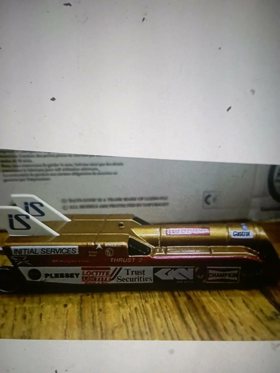 LLEDO THRUST  2 SPEED RECORD GOLD DIE-1983 - Image 3