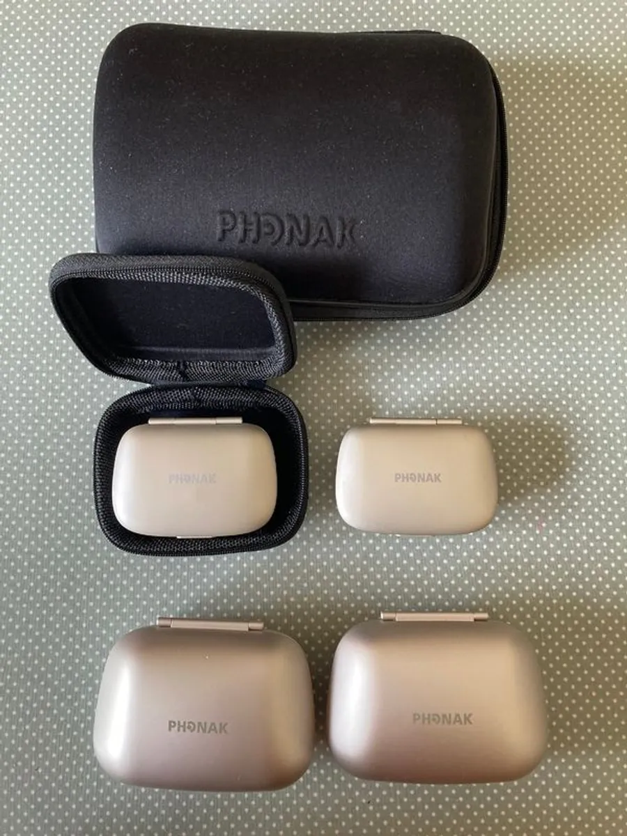 Phonak Audeo Marvel M90-R Hearing Aids - Image 2