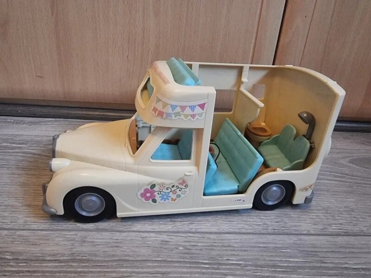 Sylvanian Families Campervan