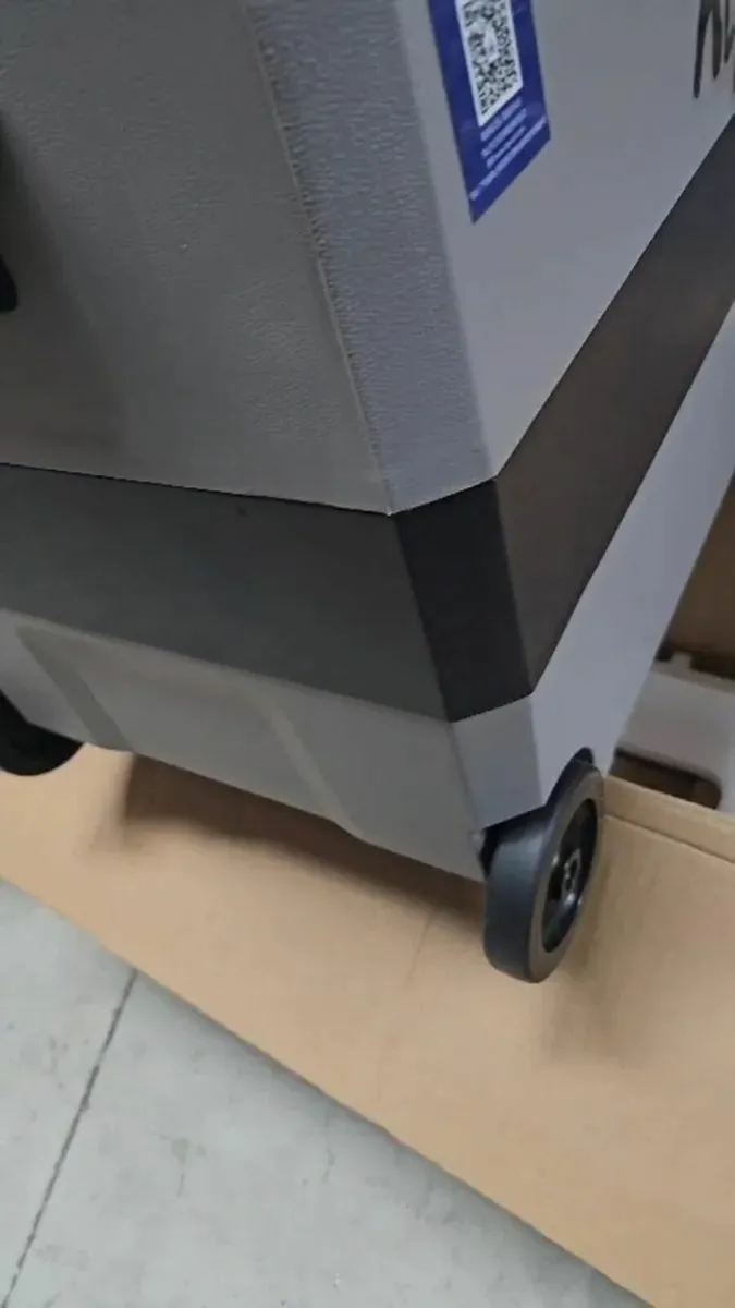 Car freezer Alpicool Car Fridge Freezer 50L New - Image 4