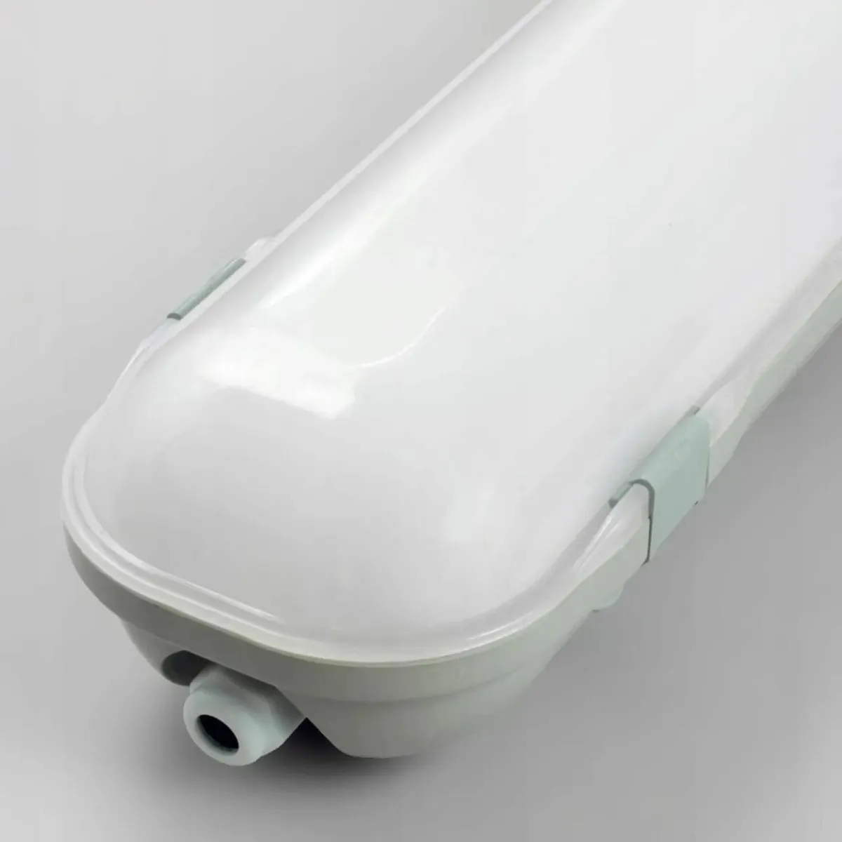 5 ft LED Lights Fluorescent Batten waterproof - Image 4