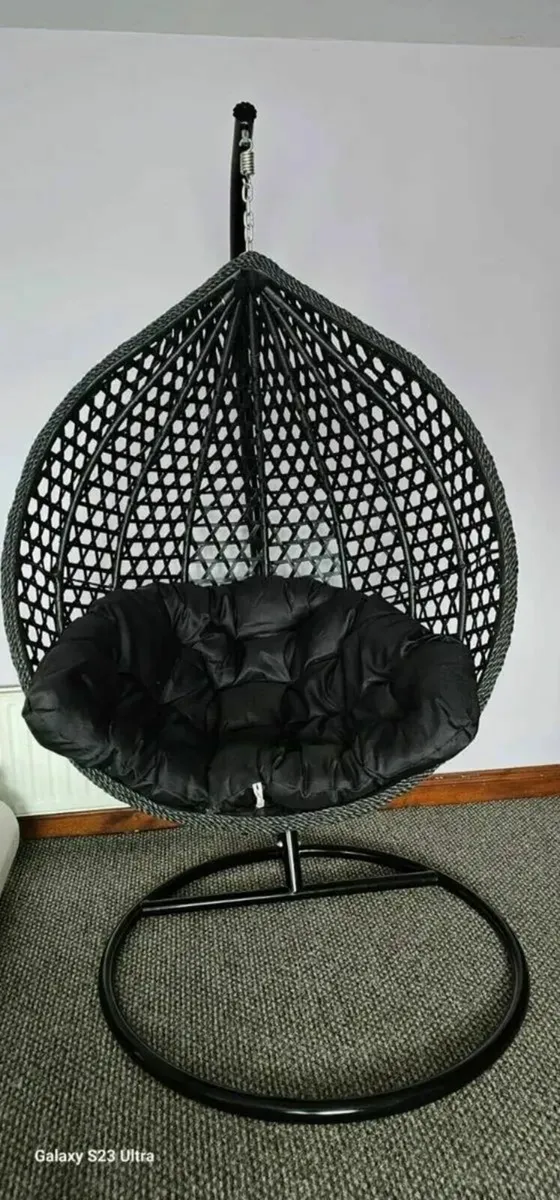 Swing chair egg chair brand new - Image 1