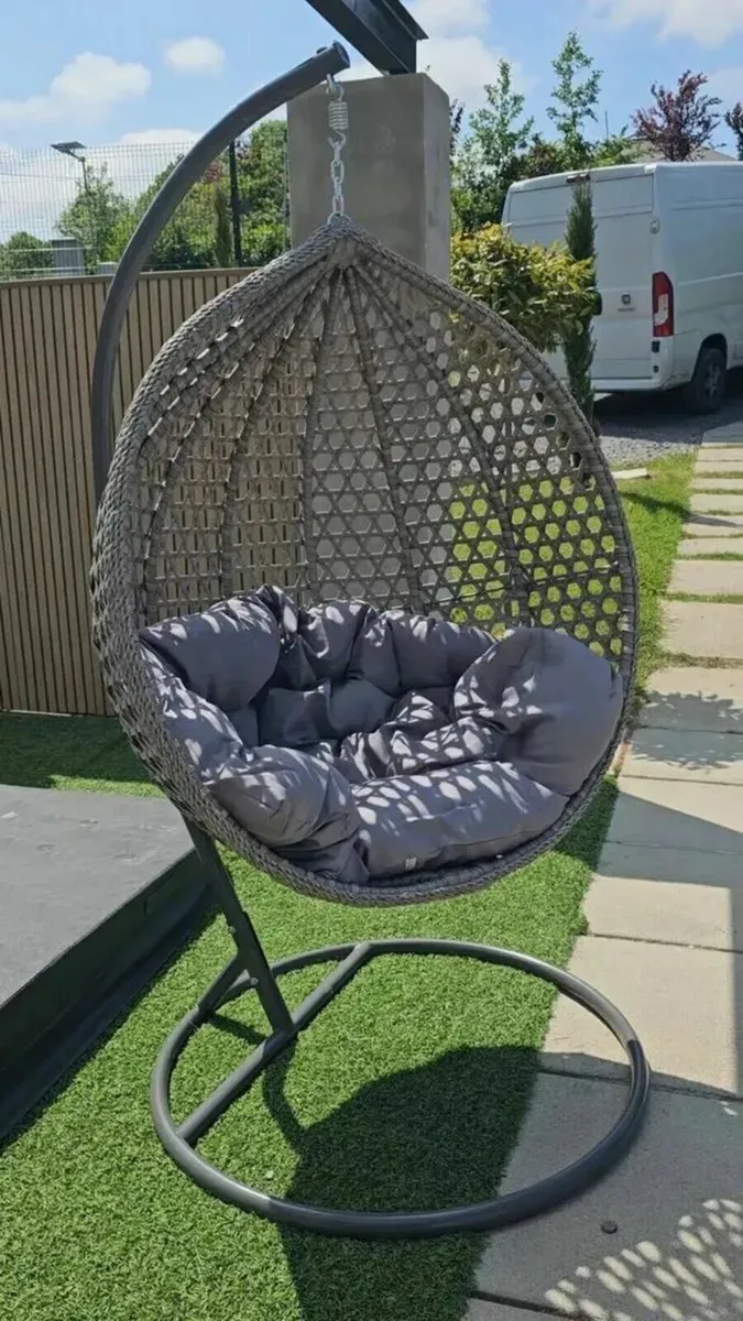 Swing chair egg chair brand new - Image 3