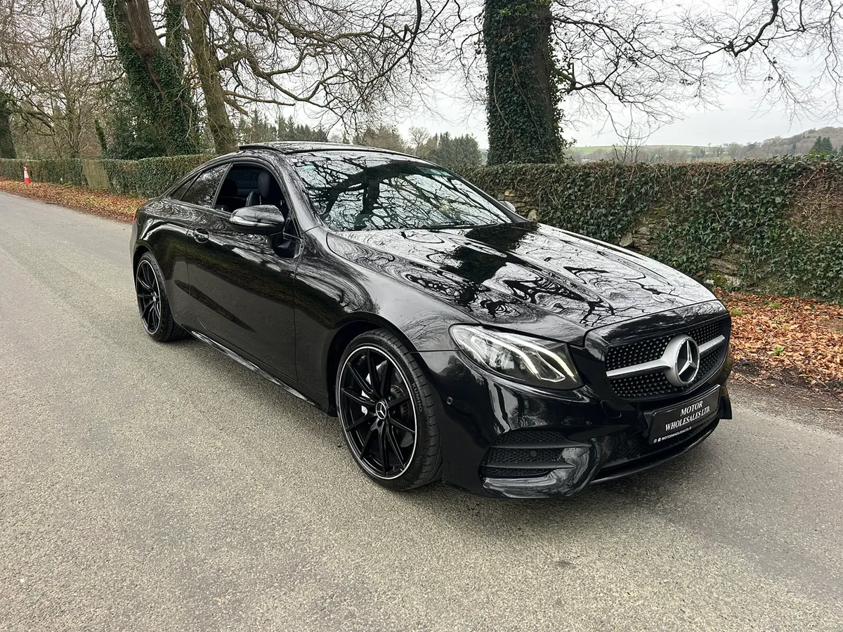 182 MERCEDES E220CDI AMG PREMIUM NIGHT PACK - Image 1