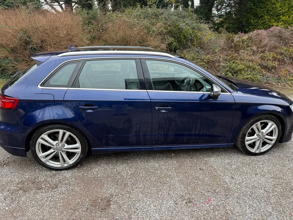 Audi S3 - Image 2