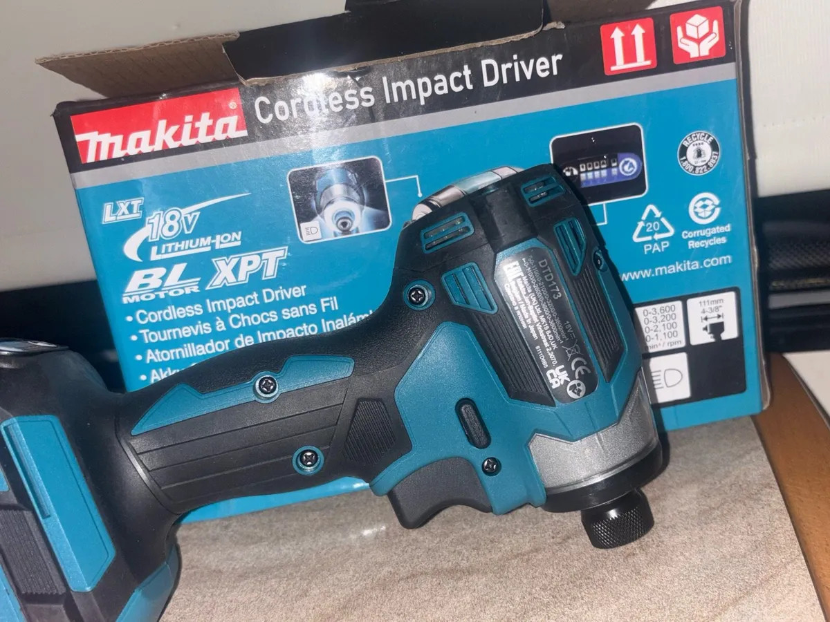 Makita DTD173 18V Ixt brushless impact driver - Image 2