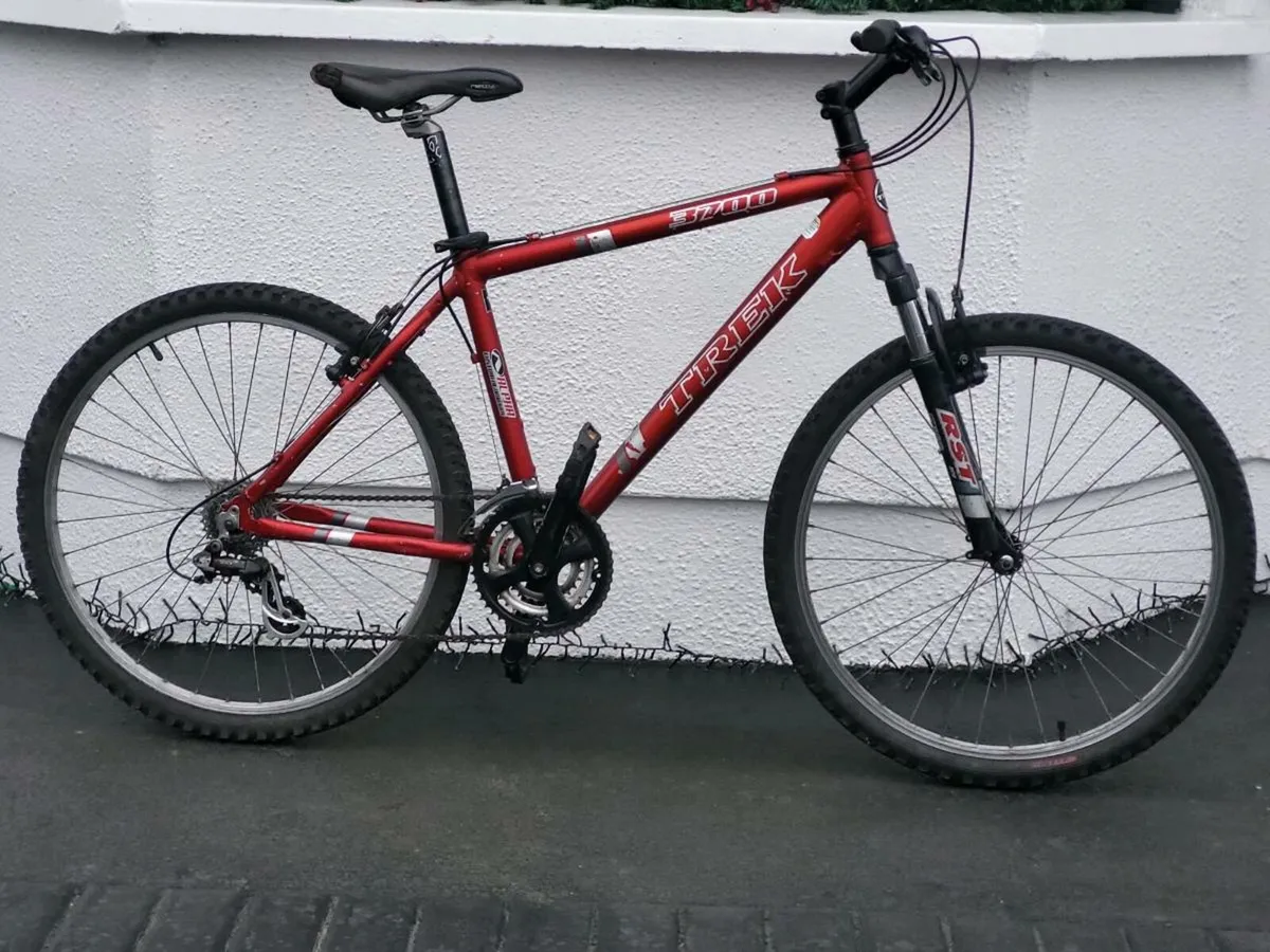 TREK MOUNTAIN BIKE USED IN WORKING ORDER - Image 1