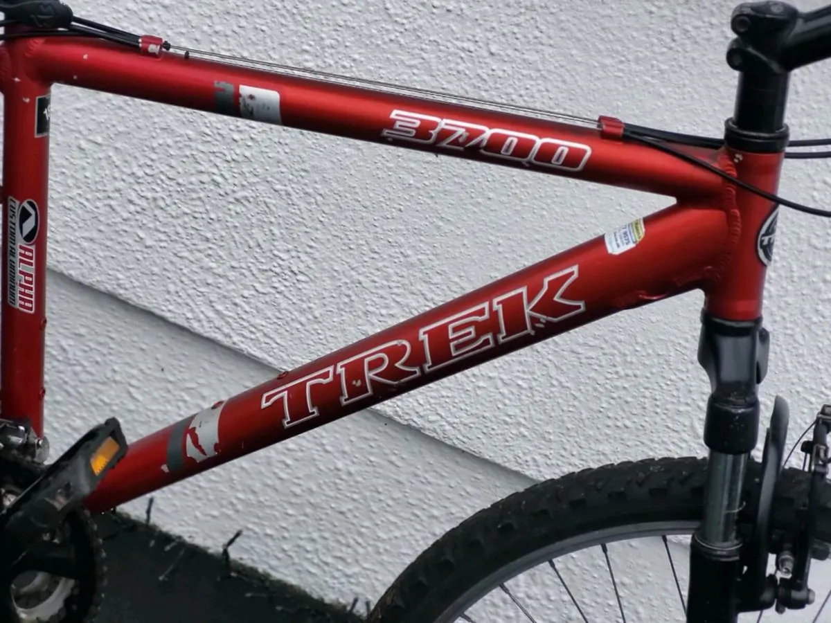 TREK MOUNTAIN BIKE USED IN WORKING ORDER - Image 2