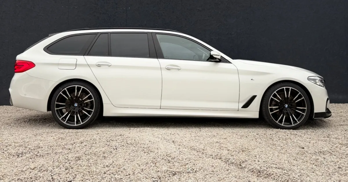 BMW 5 Series 2.0 Diesel M-Sport 2017 - Image 3