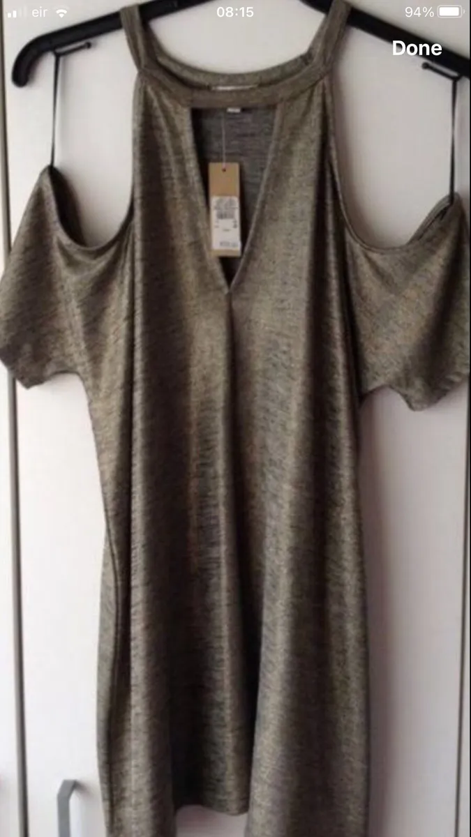 Ladies  BNWT top size 12 €10 - Image 3