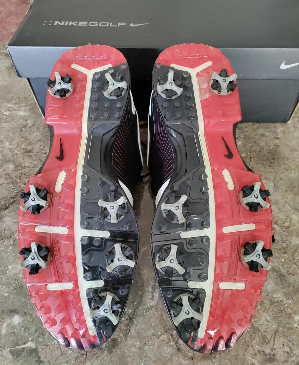 Nike Man United Golf shoes 8uk New - Image 3